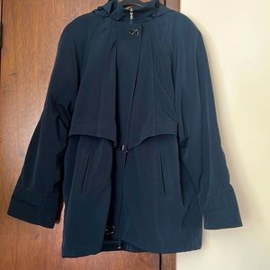 Women’s XL fall/winter jacket from Fleet Street. Removable liner and hood